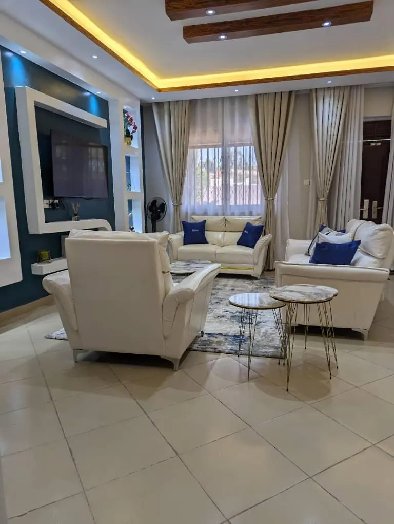 J&S Suites Kampala Holiday home